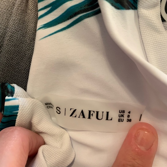 BRAND NEW bikini bottoms. Never worn! - Picture 4 of 5